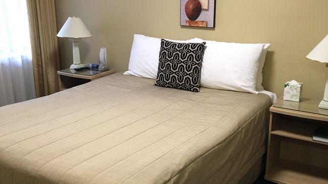 On York Motel 4*